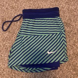 Women’s small Nike Dri Fit running shorts